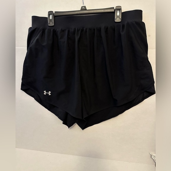 Women’s Under Armour Black Short Size 1X - Picture 1 of 5